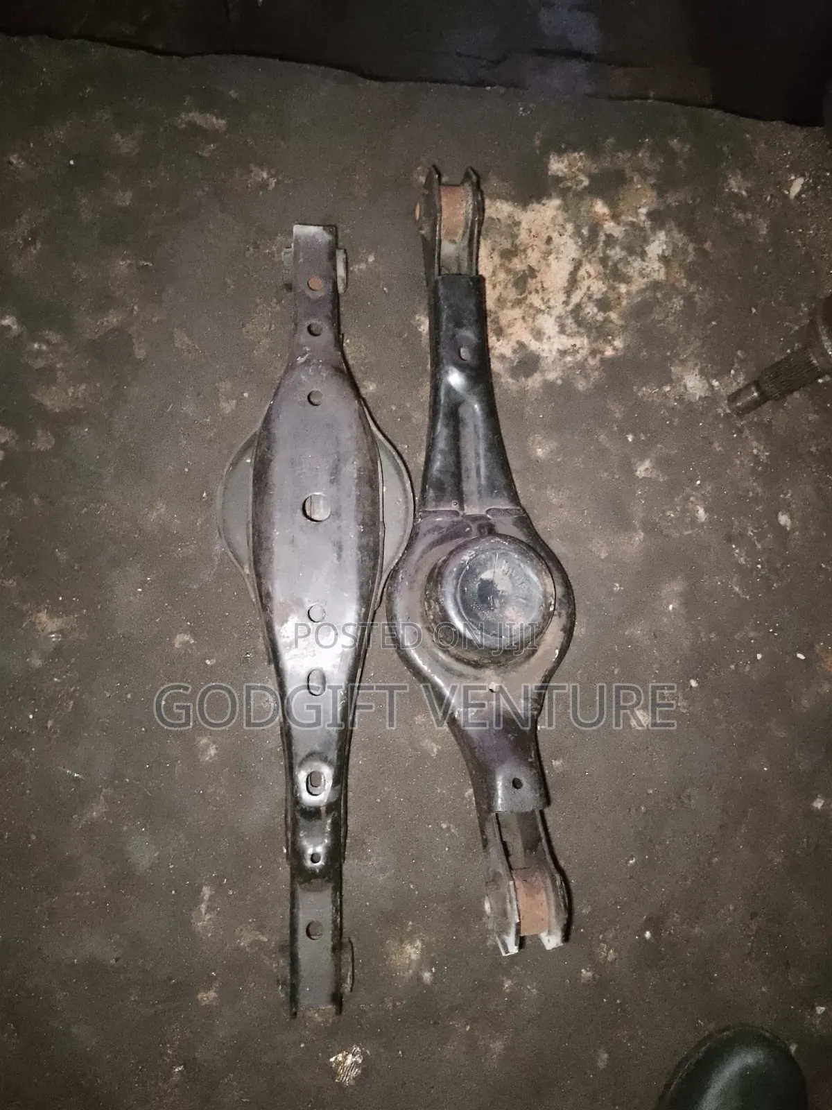 Spring Sitting Ford Edge, Mazda Cx-9 2008-2012