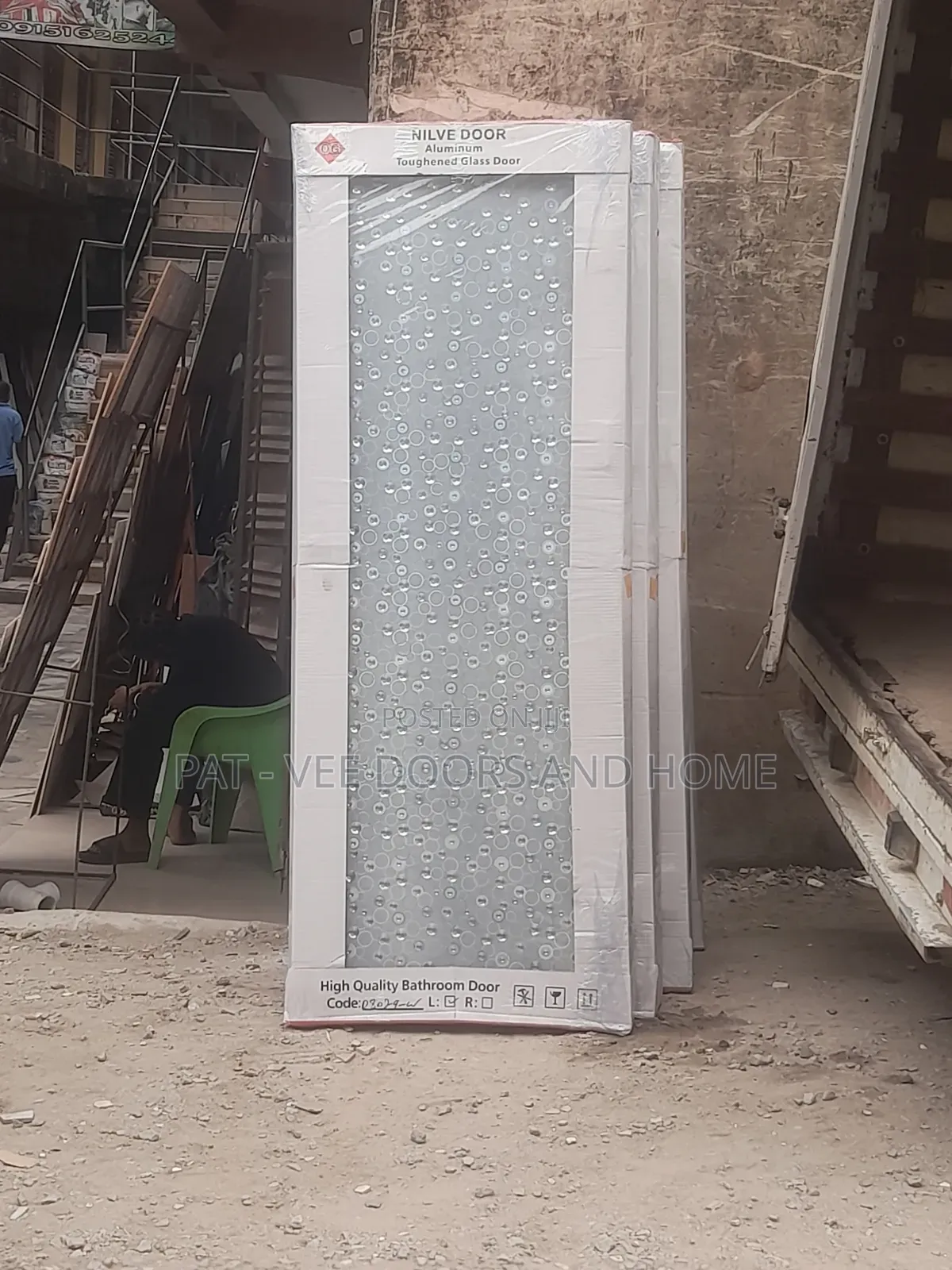 Toilet Full Glasss Door