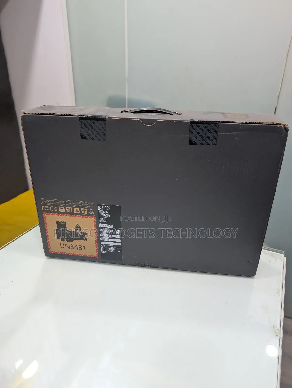 New Laptop Asus ROG Zephyrus G16 32GB Intel Core Ultra 9 SSD 1T