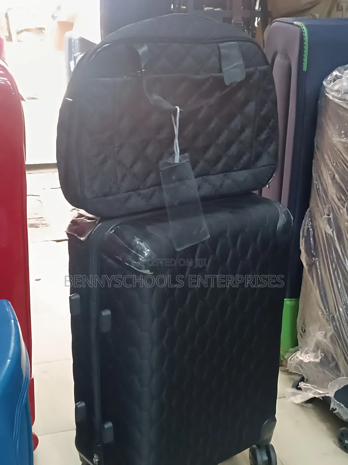 Small and Kit Padded Star Express Travel Luggage Box