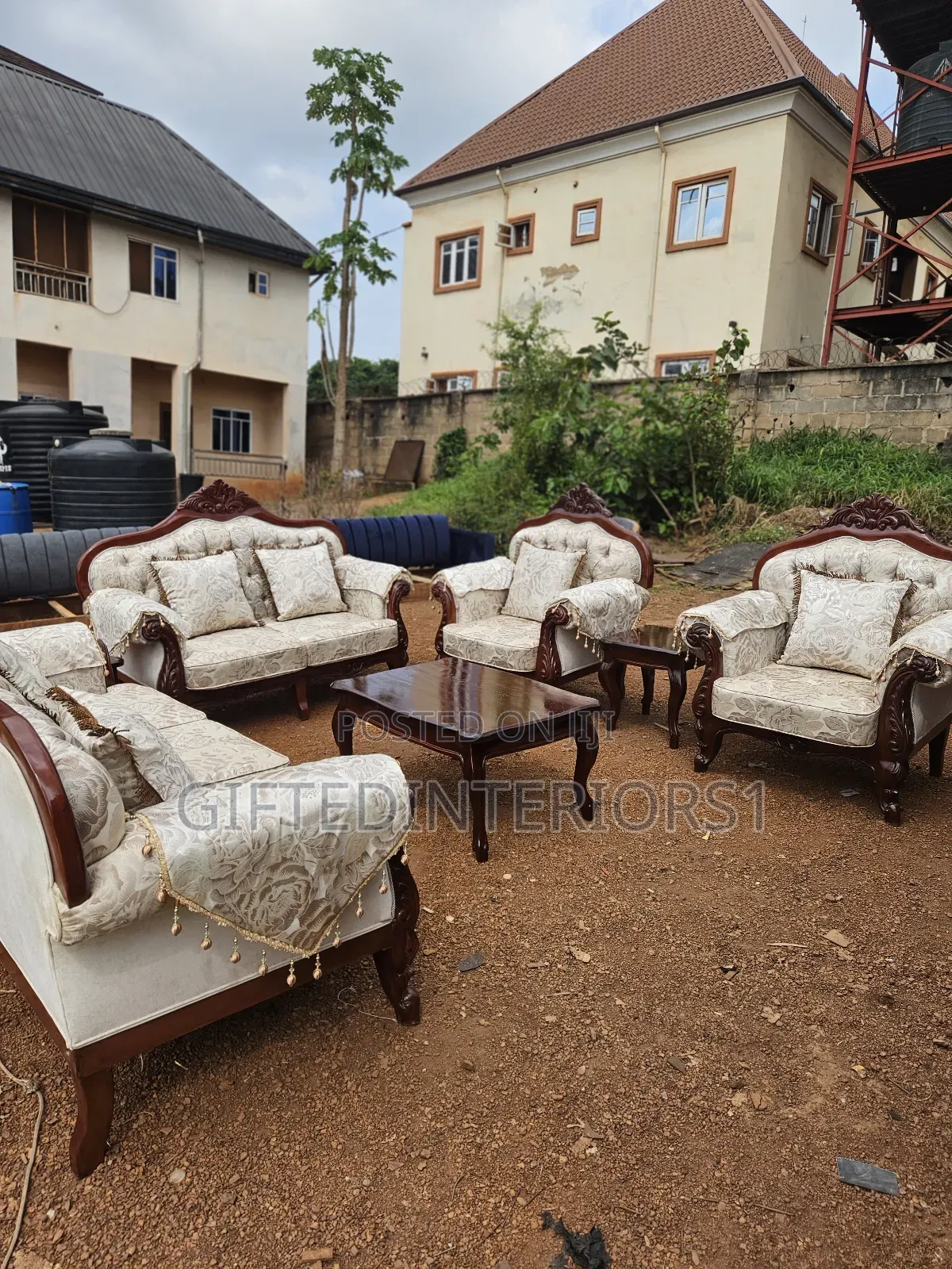 1 Set Of Royal Chairs (Antique Settee)