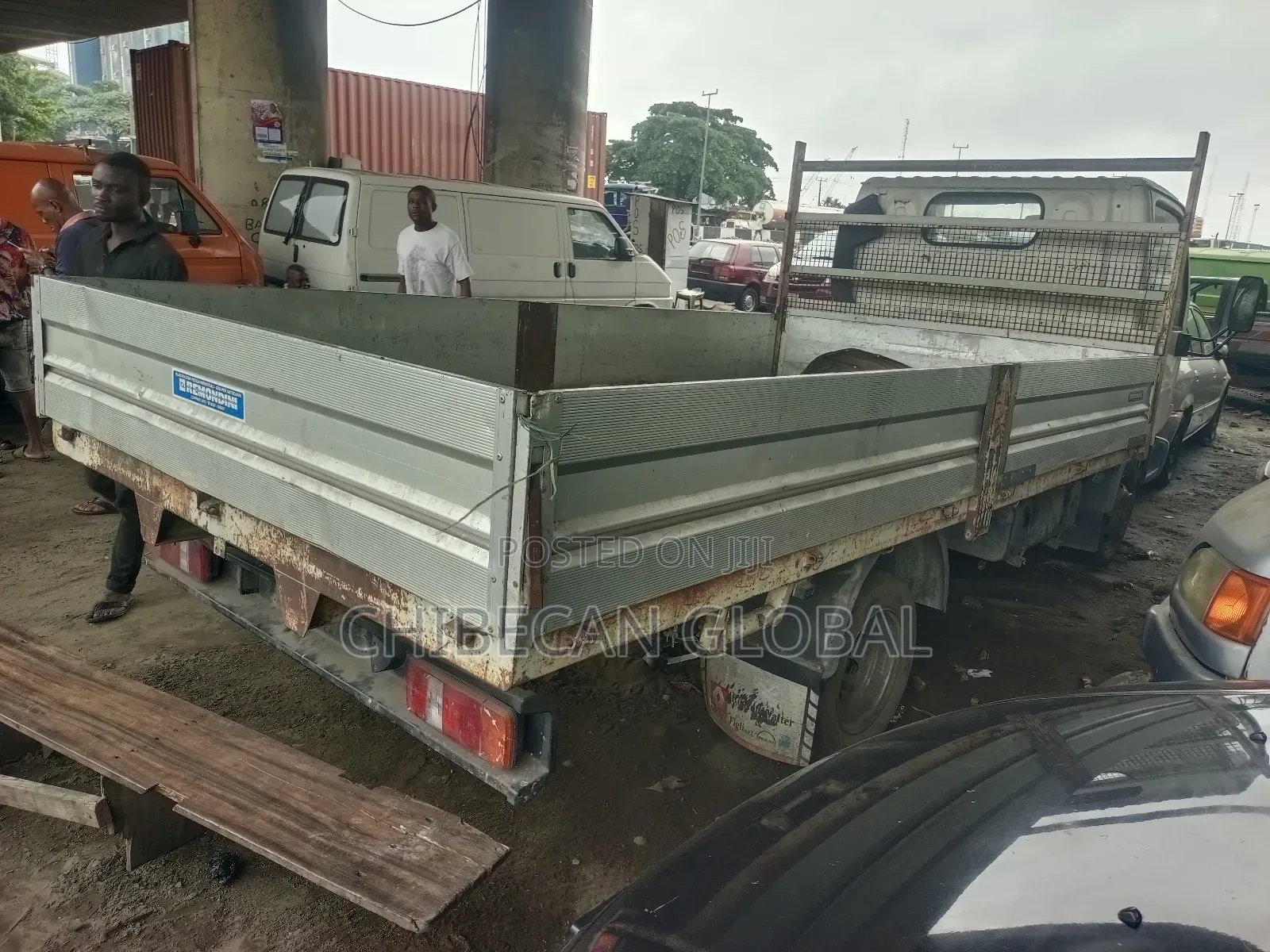Nissan Cabstar Pickup Truck 6 Tyres (Foreign Used)