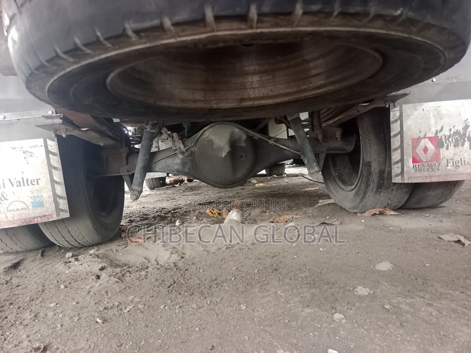 Nissan Cabstar Pickup Truck 6 Tyres (Foreign Used)