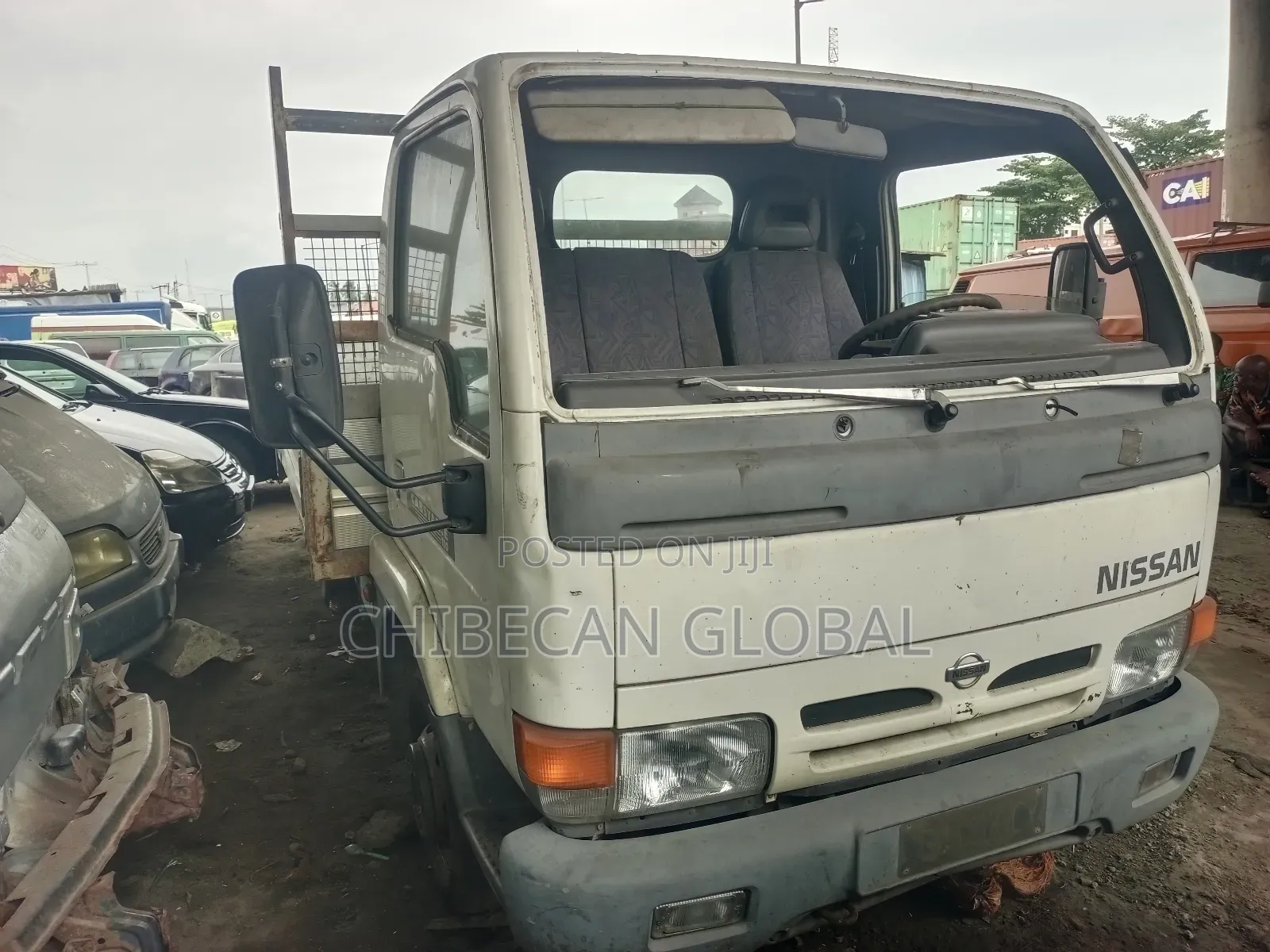 Nissan Cabstar Pickup Truck 6 Tyres (Foreign Used)