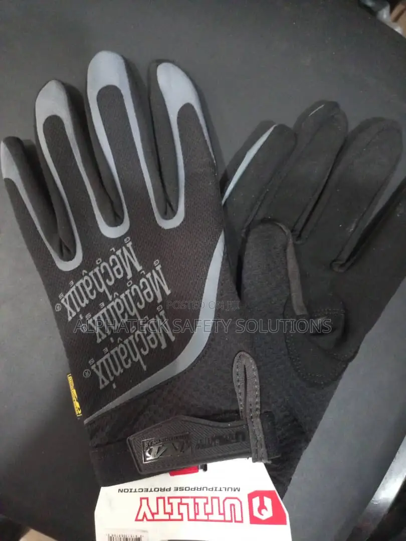 Hand Gloves