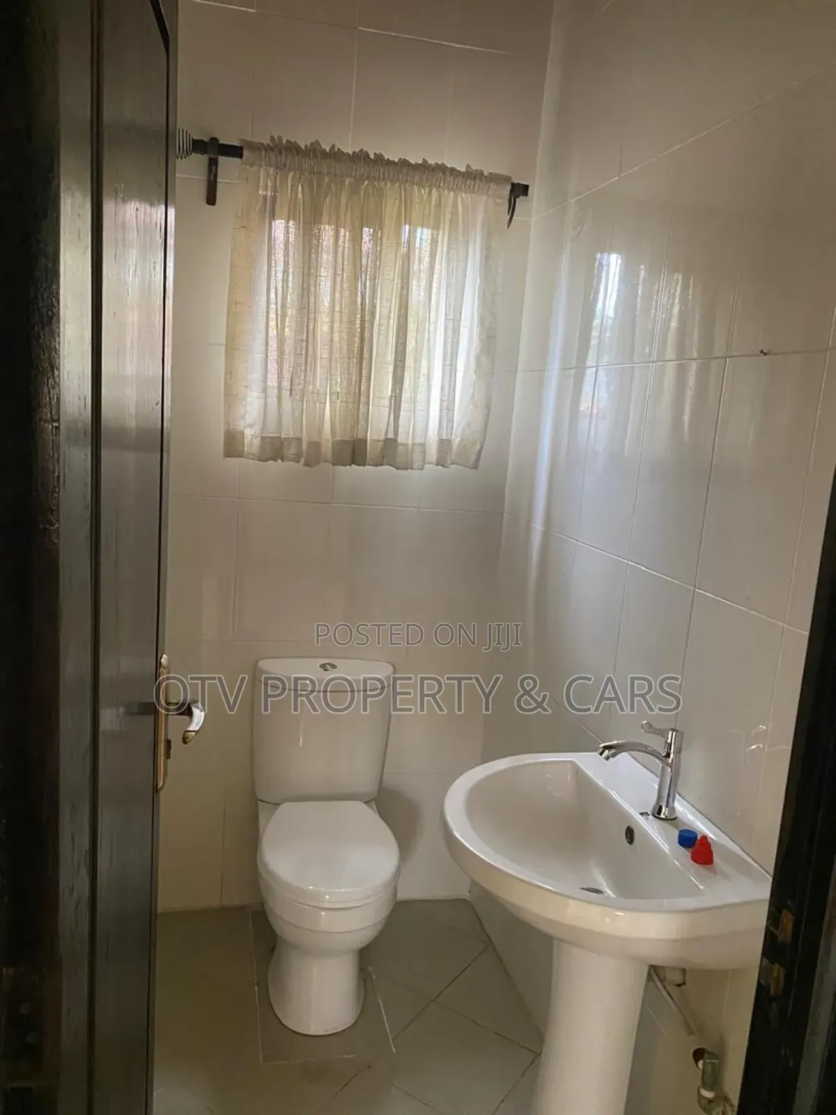 Furnished 2bdrm Apartment in Lekki Phase 1 for rent