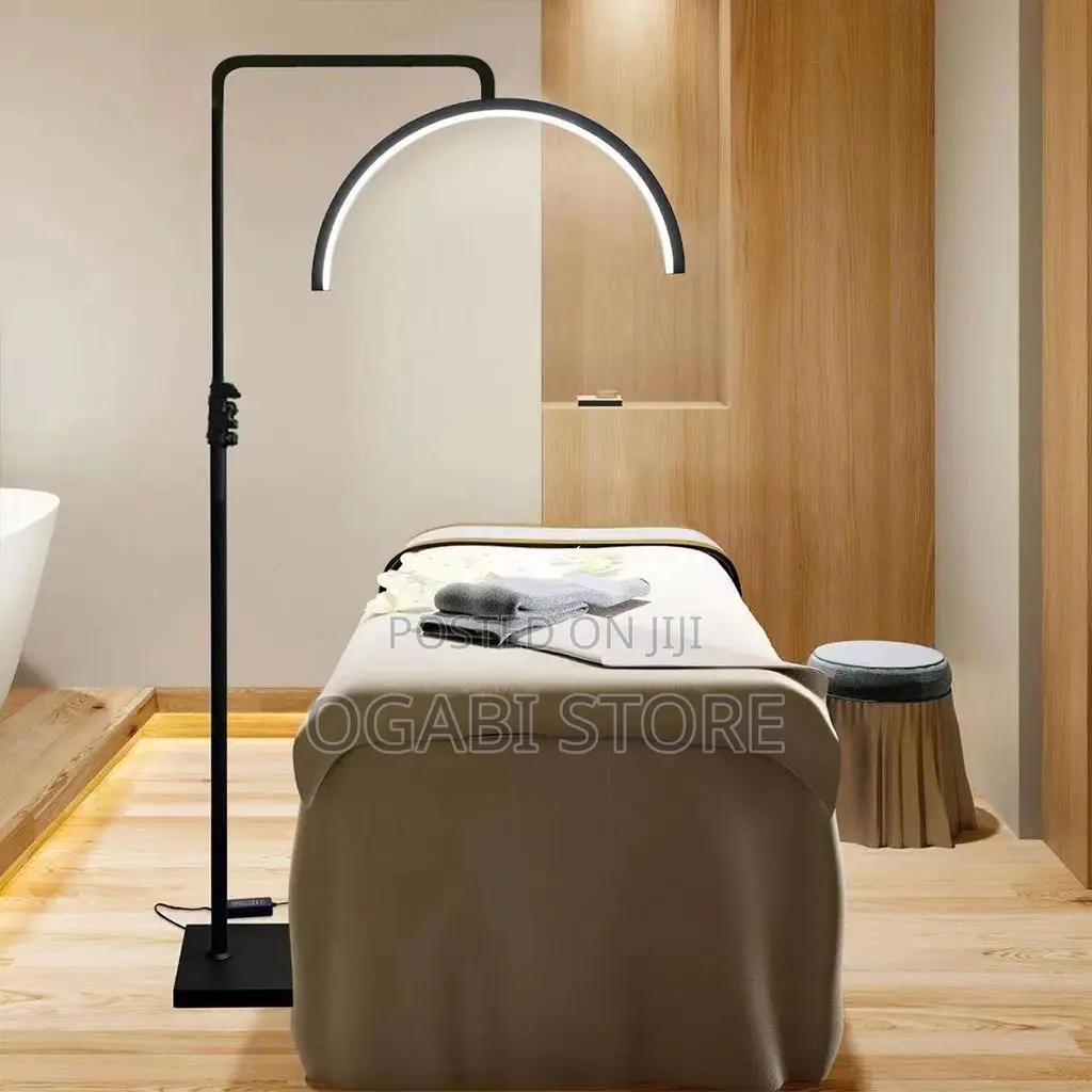 Beauty Led Floor Lamp –Half Moon