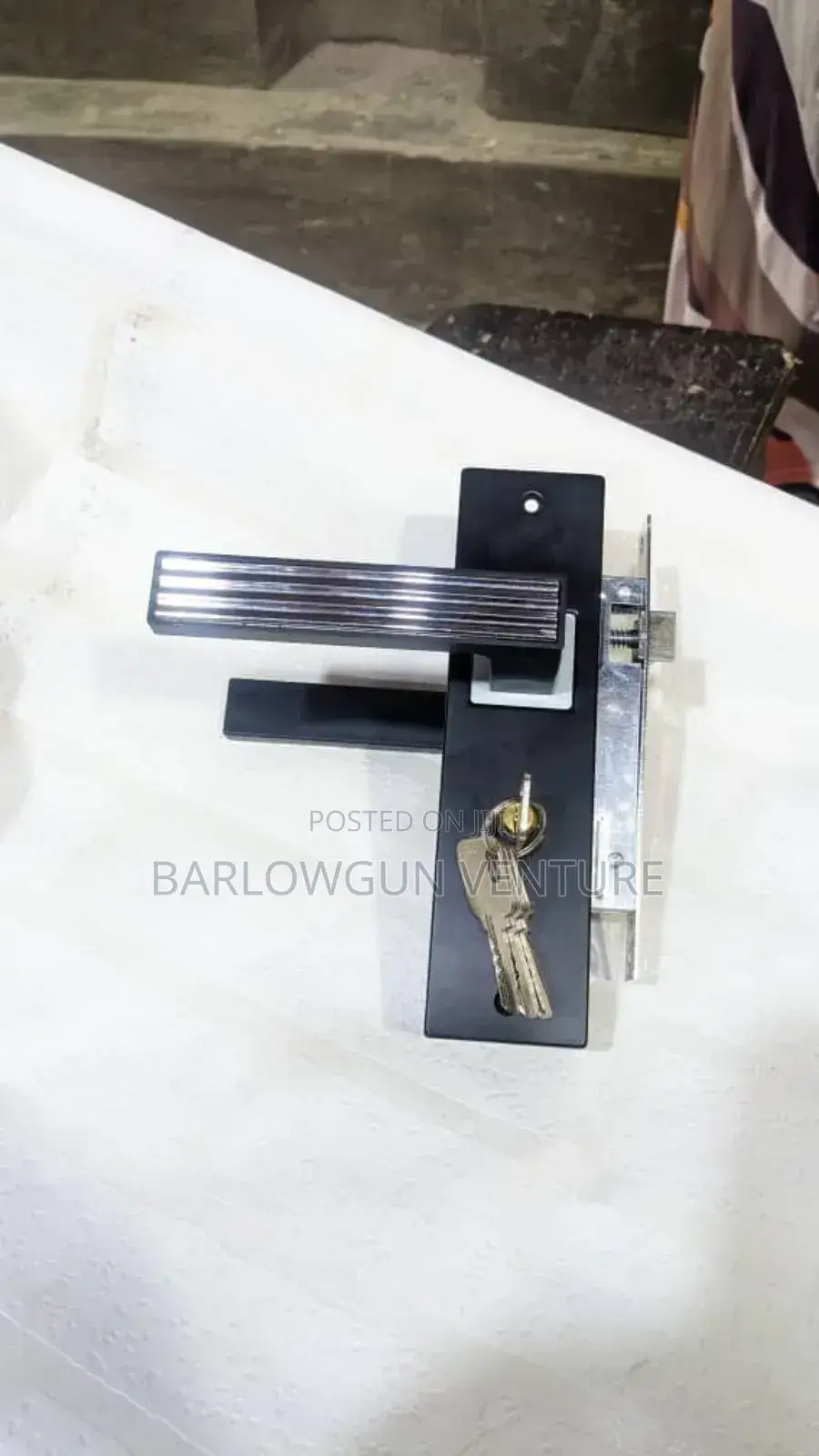 Door Handle Lock Small Bn/Sliver