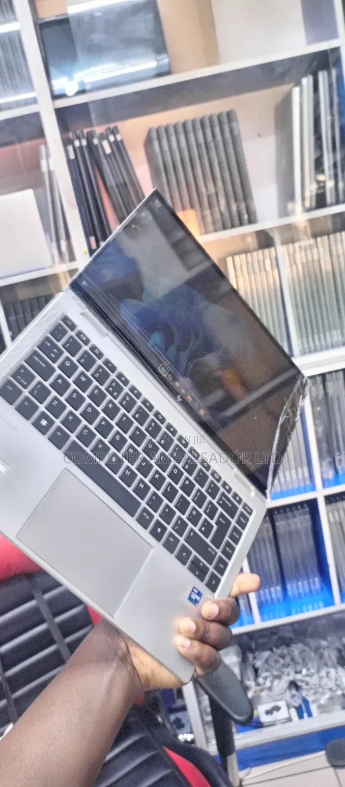 Laptop HP EliteBook 1040 G8 32GB Intel Core I7 SSD 32GB