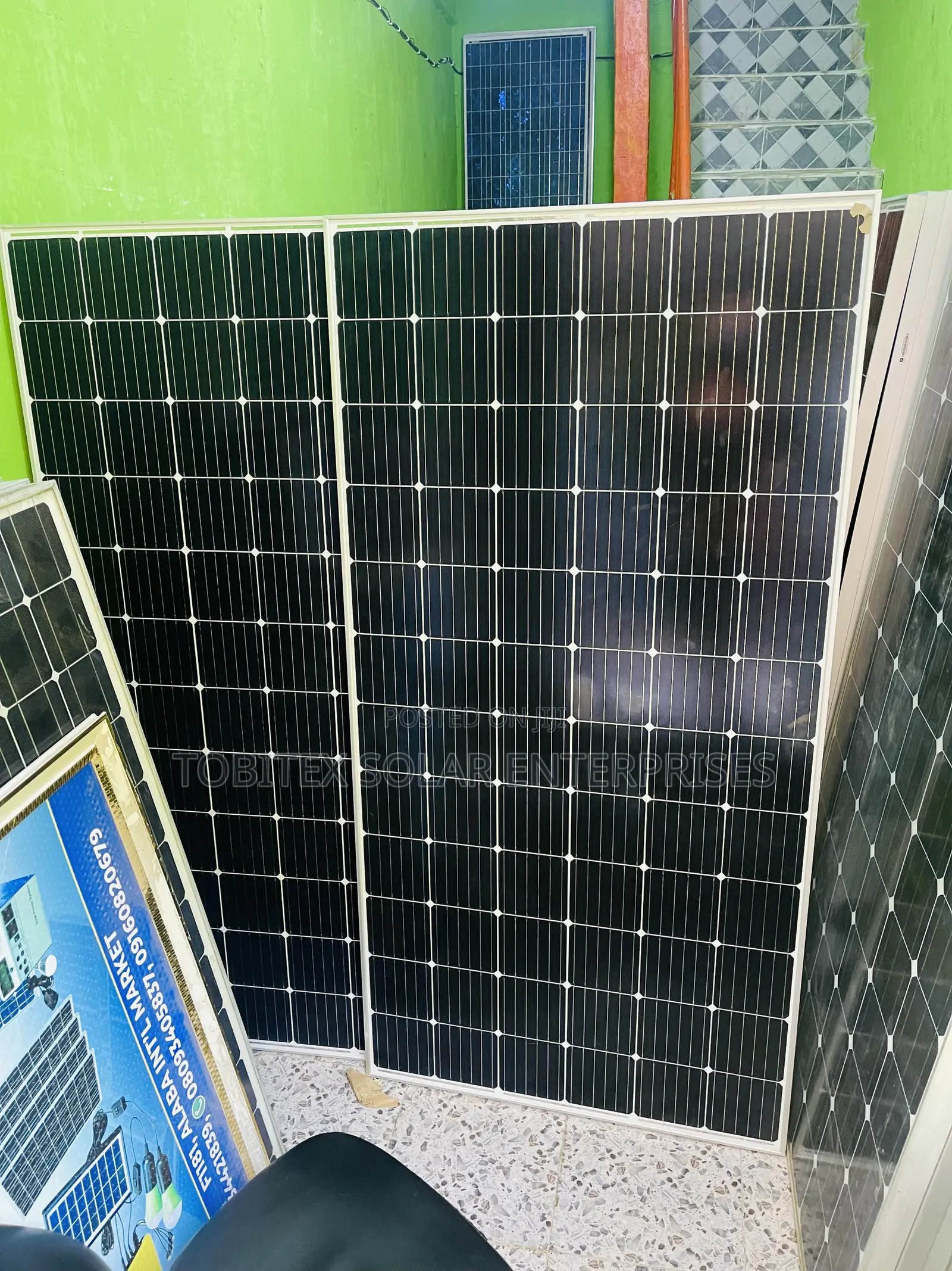 400watts Canadian Power Solar Panels New One