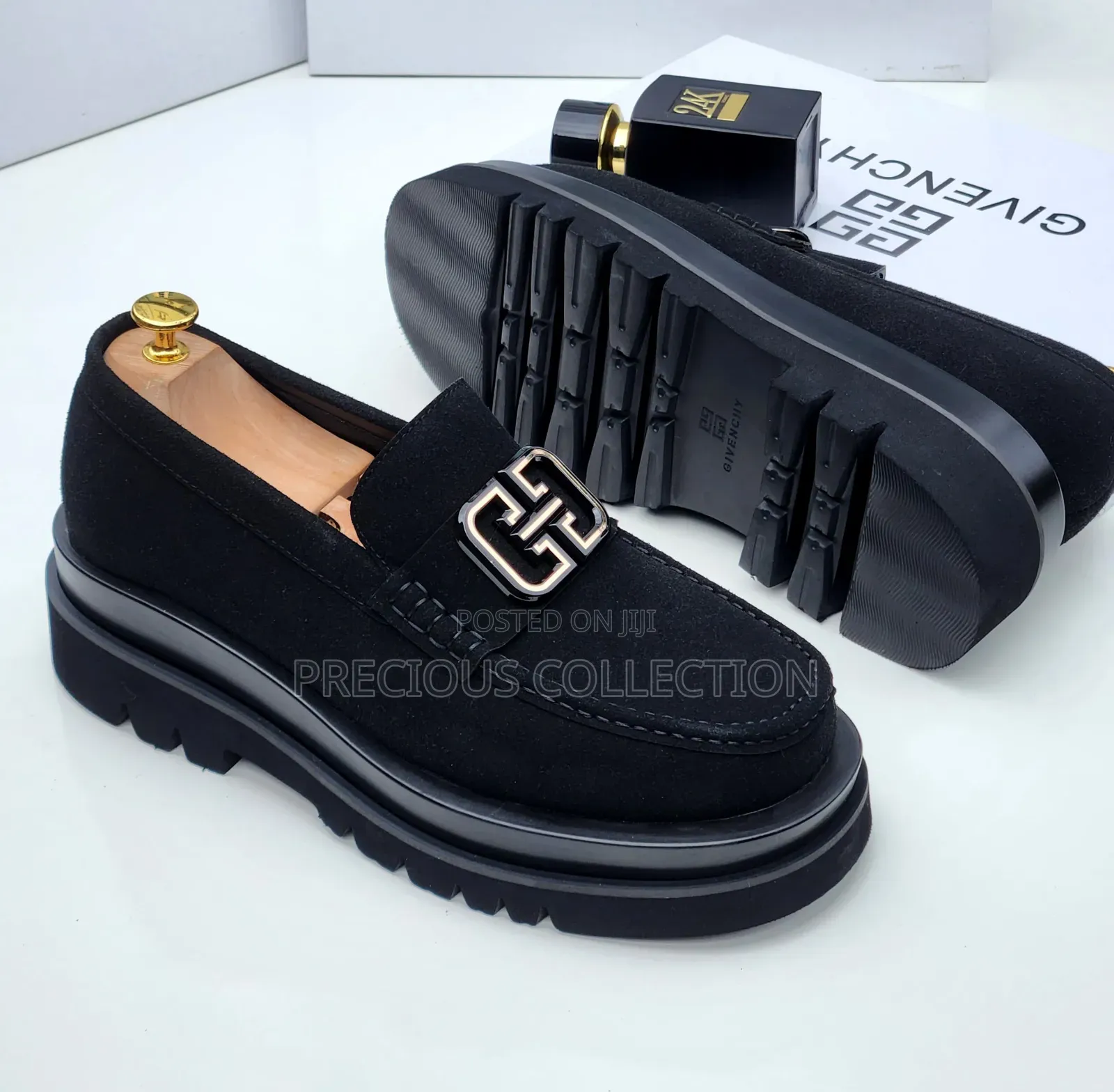 Men's Givenchy Double Sole Suede Shoe