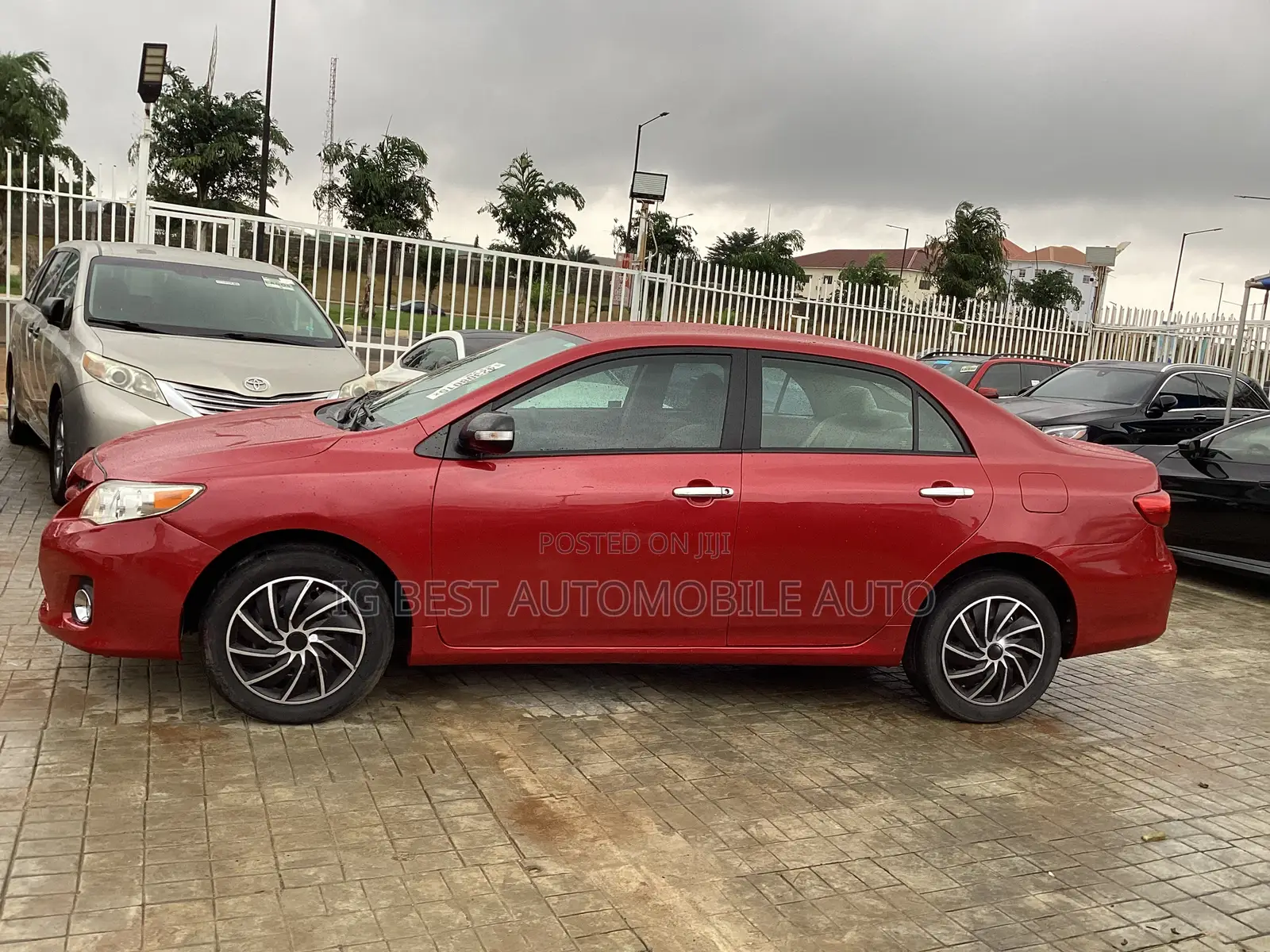 Toyota Corolla LE 4dr Sedan (1.8L 4cyl 4A) 2013 Red