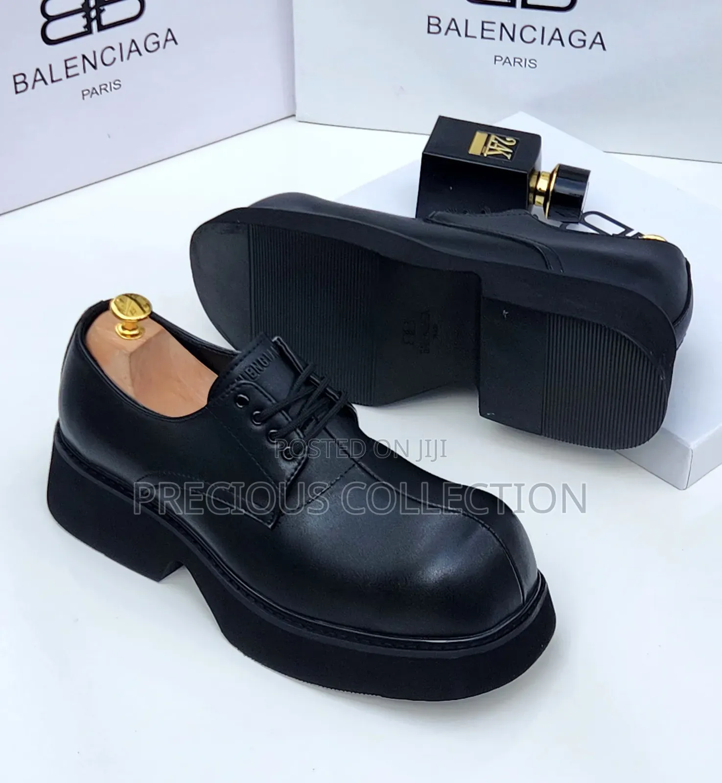 Glossy/Matte Leather Balenciaga Leather Face Lift Lace Up Shoes