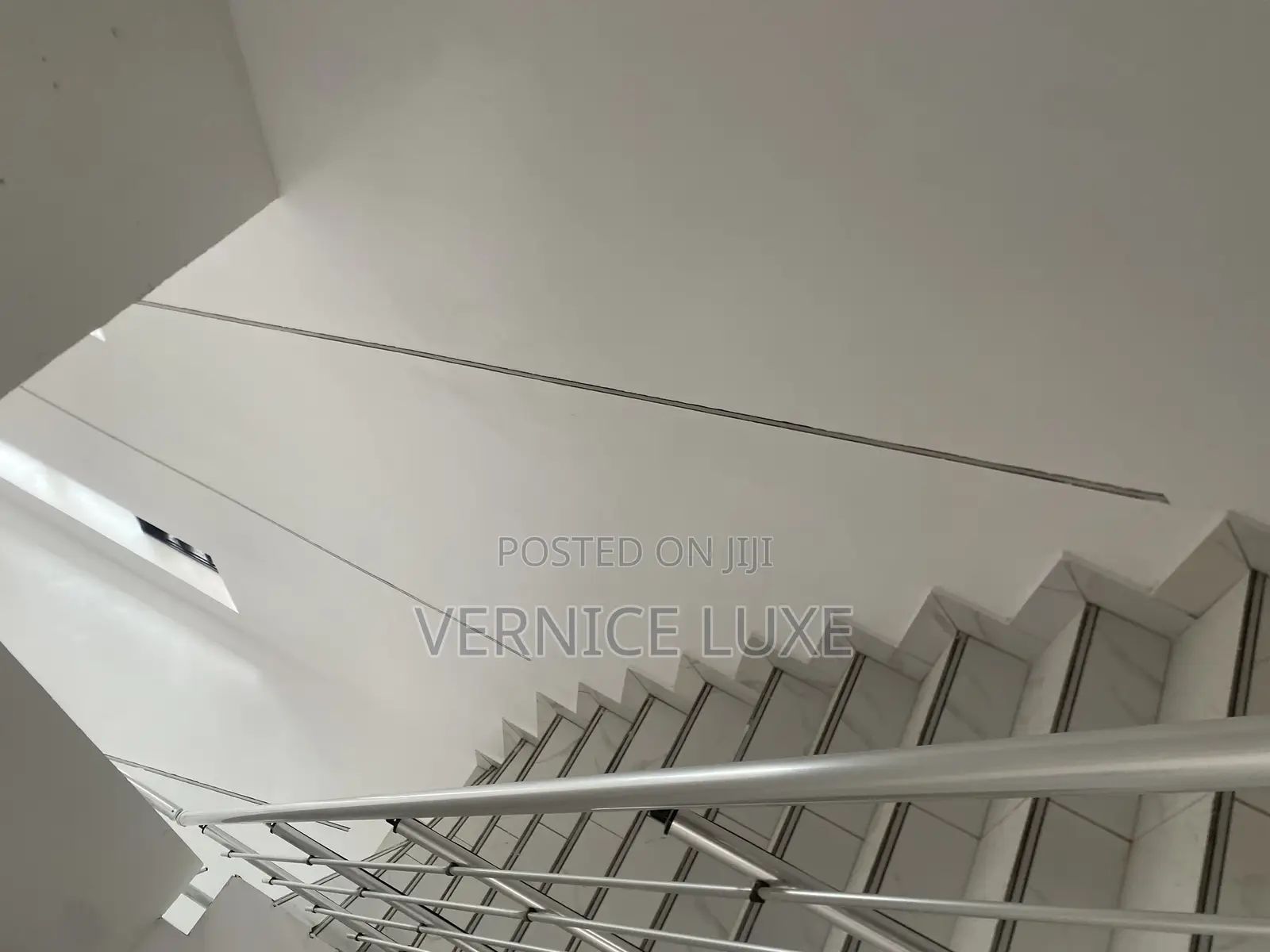 3bdrm Townhouse/Terrace in Chevron for sale