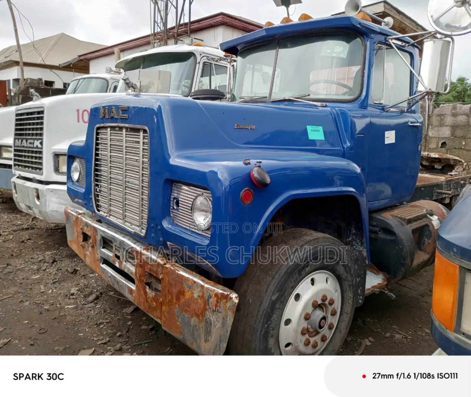 Mack Tipper R Model