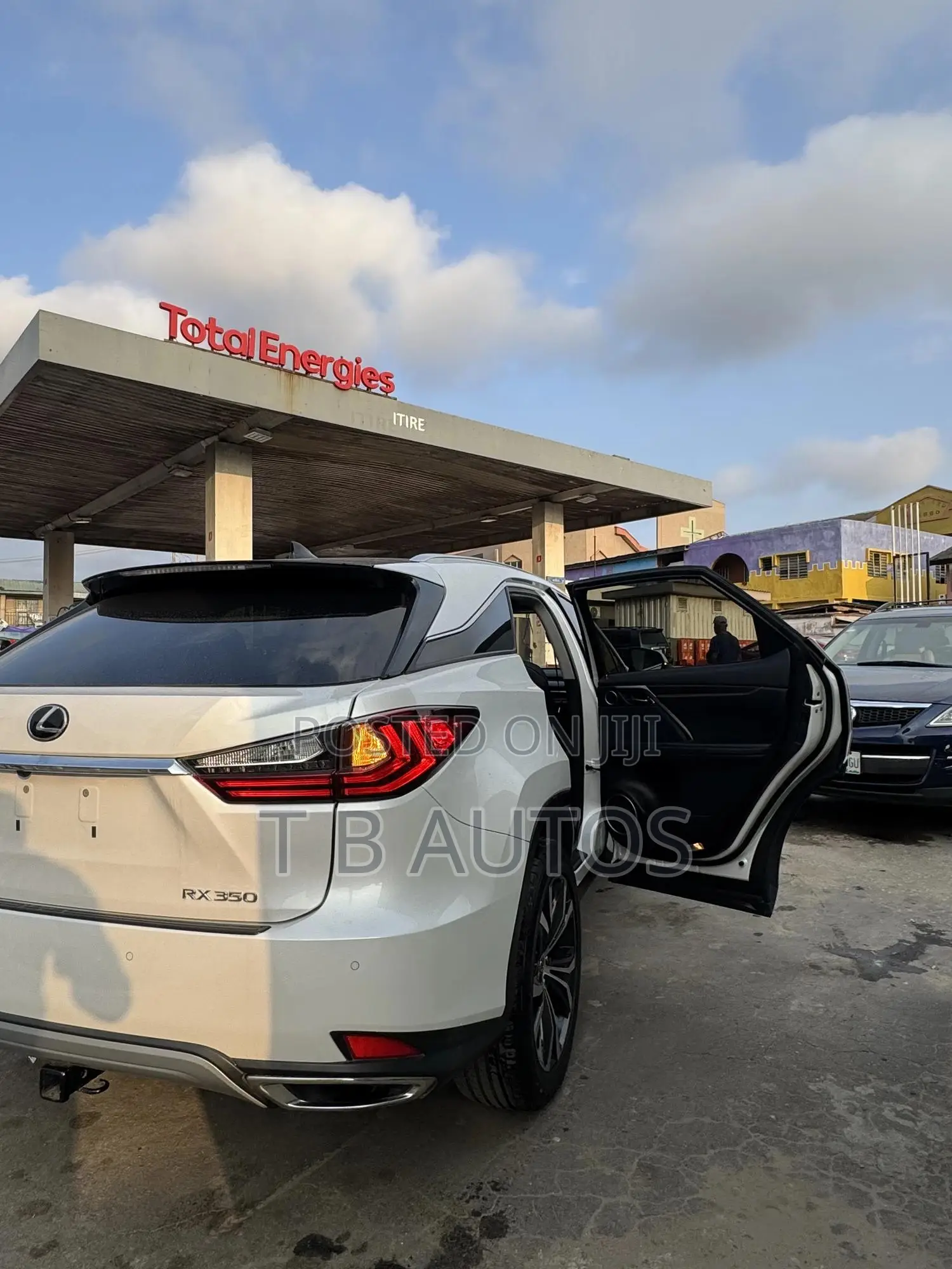 Lexus RX 350 2WD 2020 White