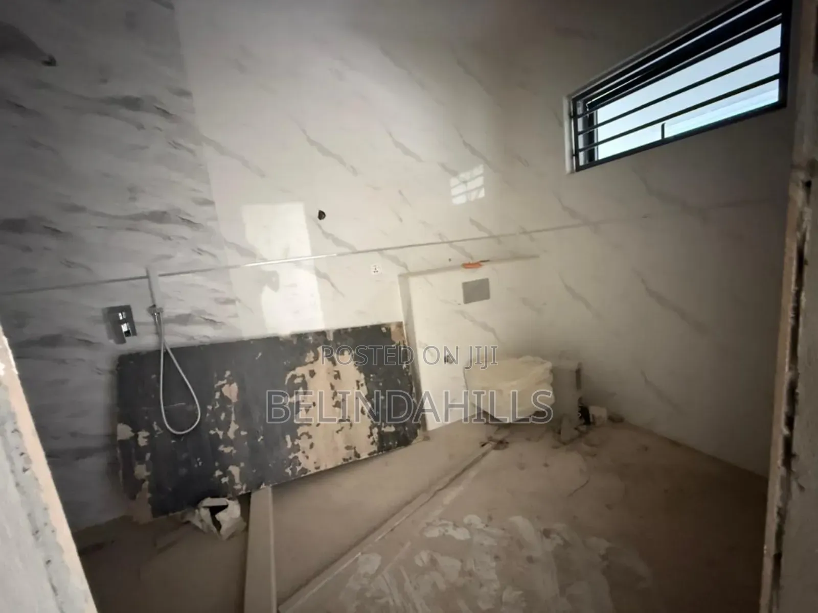 4bdrm Townhouse/Terrace in Zone 3 / Wuse for sale