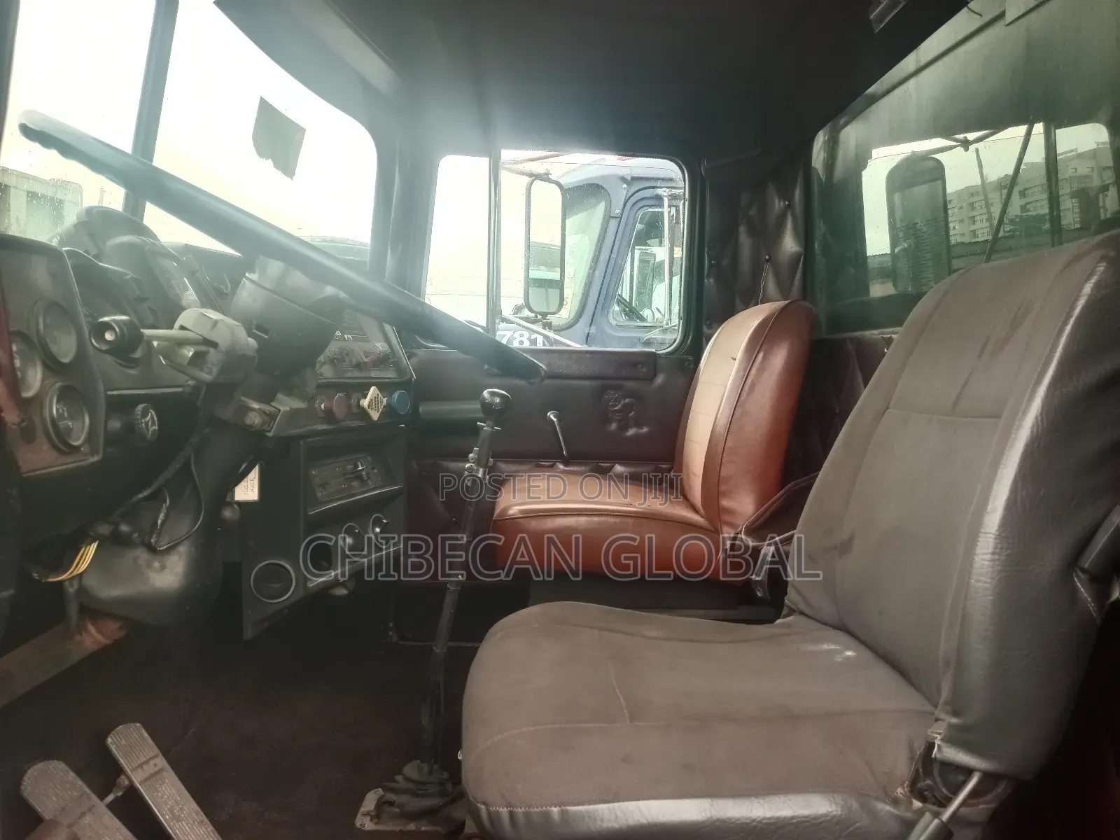Mack Tipper 10 Tyres R Model (Tokunbo)