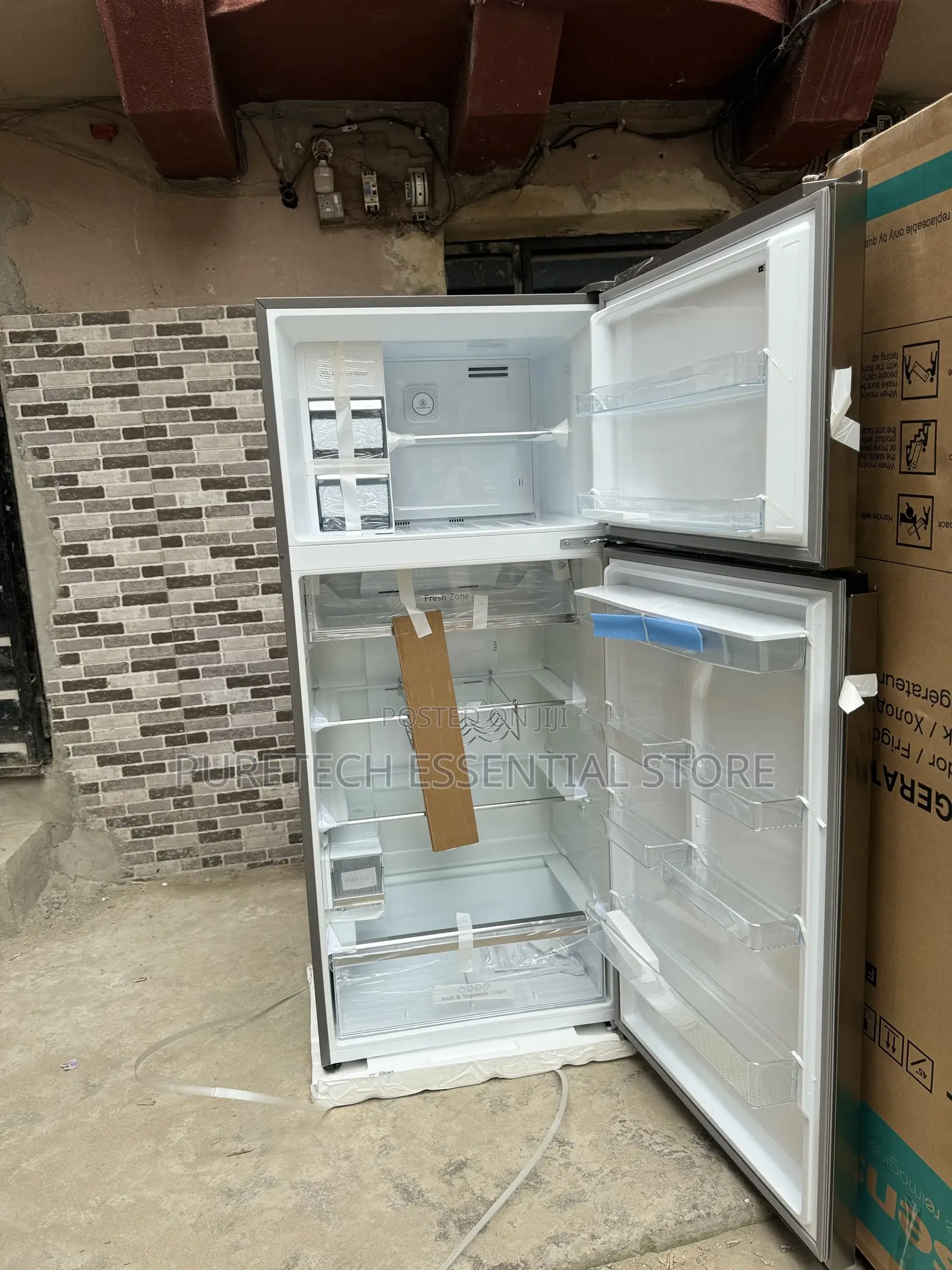 New Hisense Double Door Refrigerator With Water Dispenser Digital 73wr