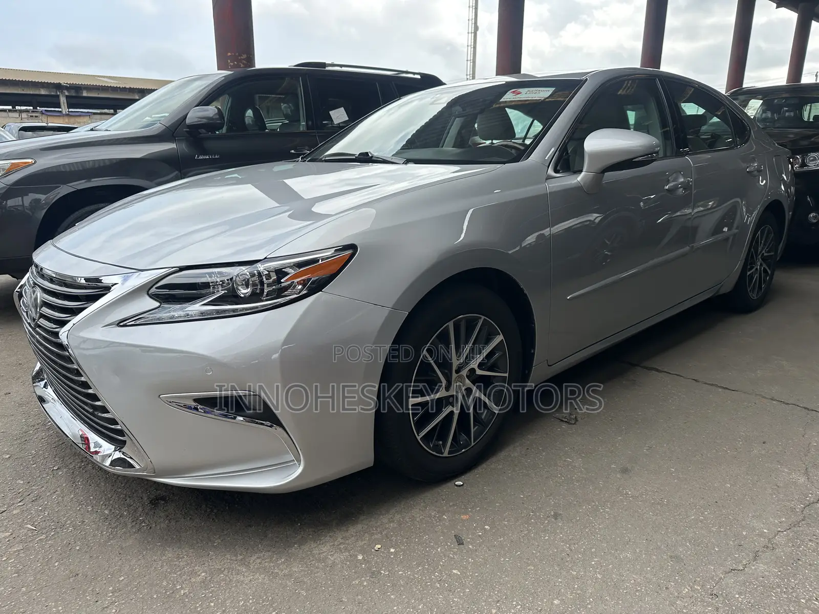 Lexus ES 350 FWD 2016 Silver