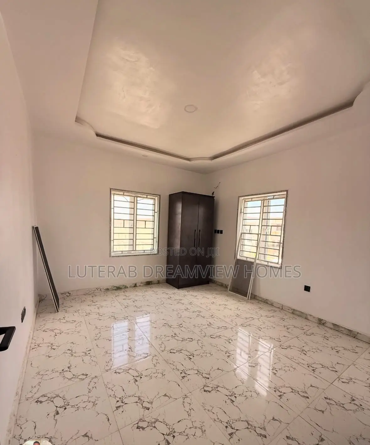 3bdrm Block of Flats in Wuye for rent