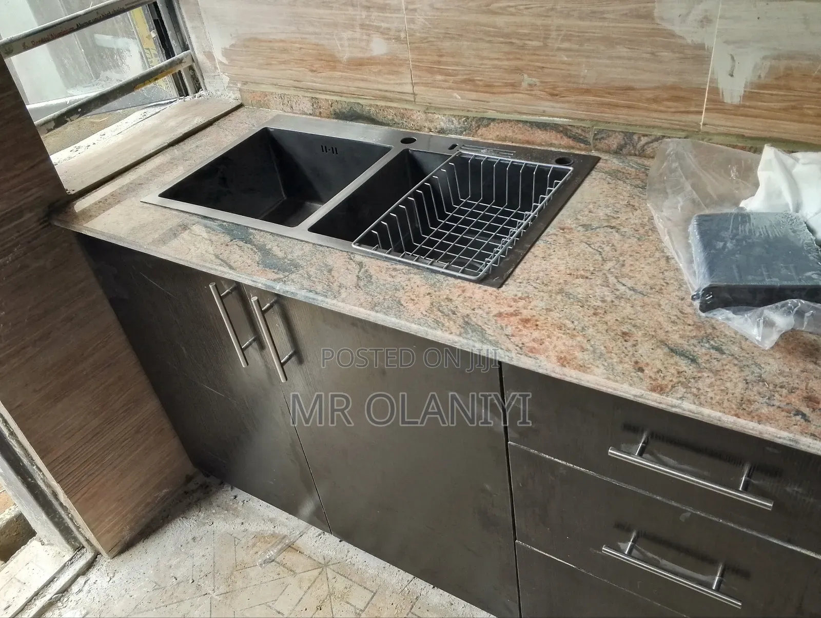 Straight Kitchen Cabinet