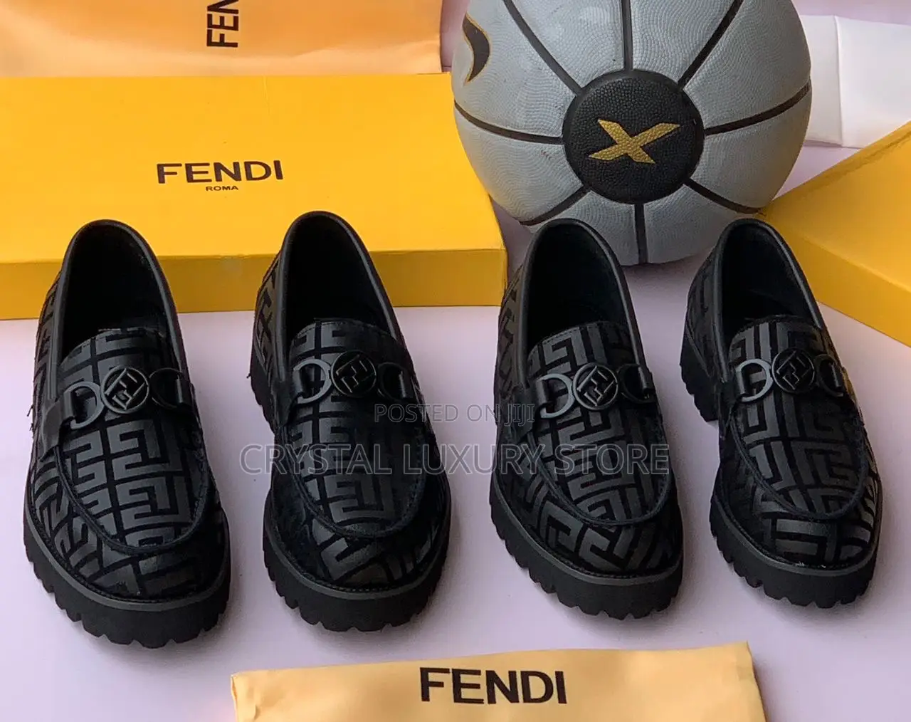 Fendi Quality Luxury Men Cooperate Shoe