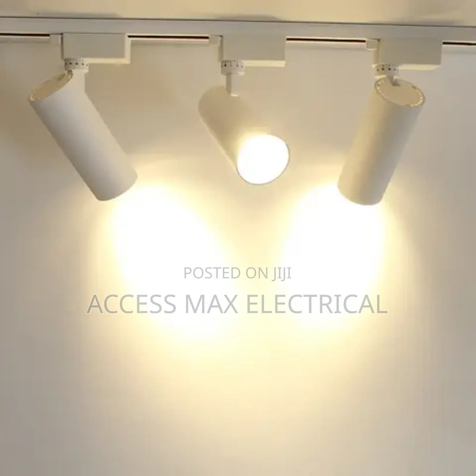 40 Watt Track Light White Body.  Warm White
