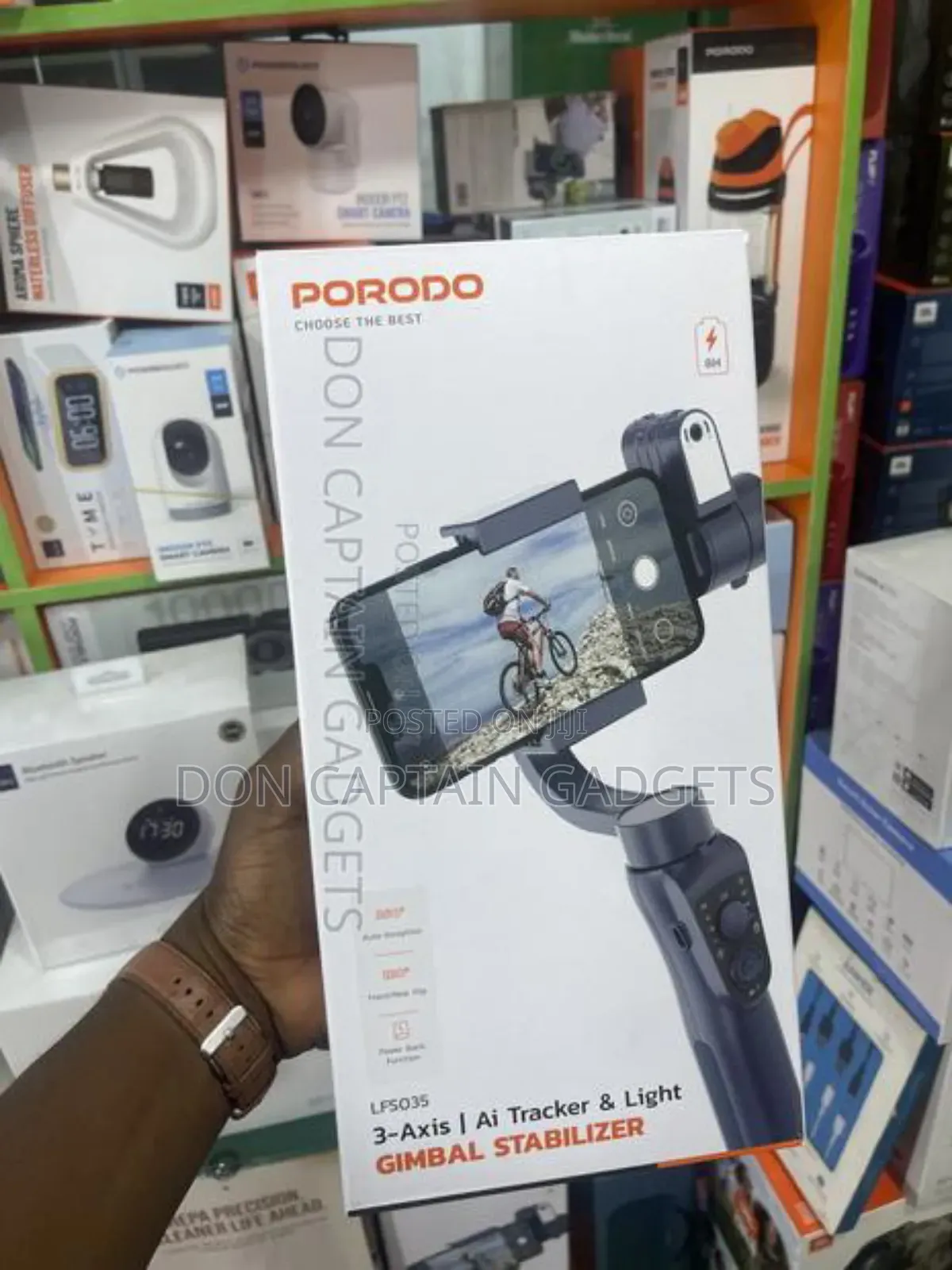 Porodo Gimbal Stabilizer 3-Axis Ai Tracker and Light Lfs035