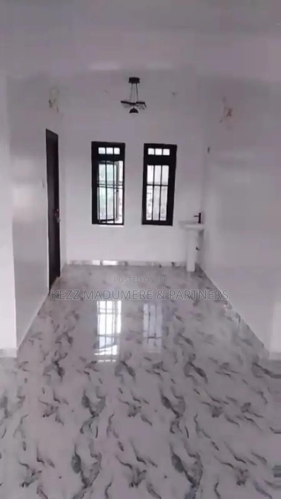 2bdrm Block of Flats in Gated Estate Sars for rent