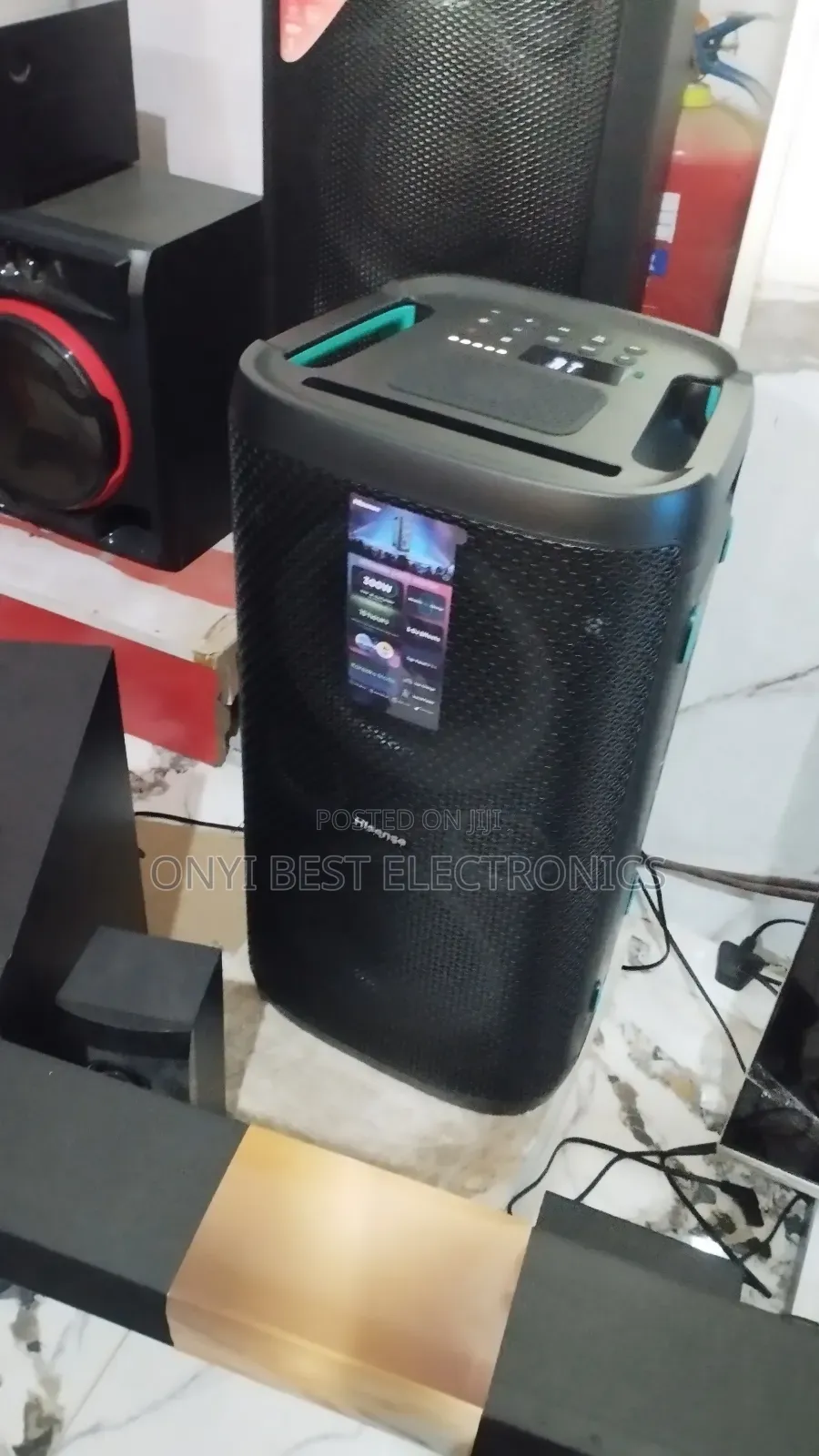 Hisense 300w Rechargeable Bluetooth Party Rocker Speaker + 2microphone