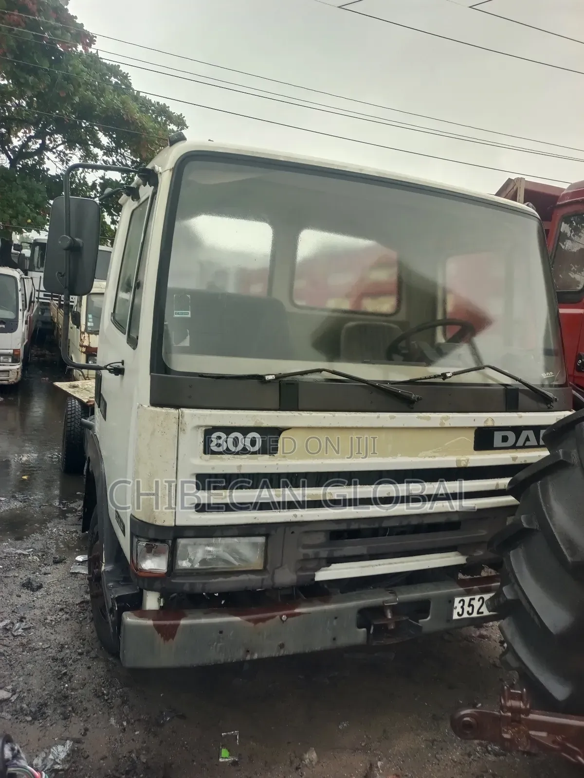 Daf 800 Truck (Cab and Chassis) 6 Tyres Tpkunbo