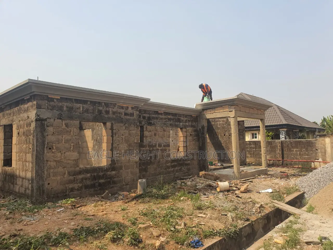 Easy to Install Eps Parapet Moulding