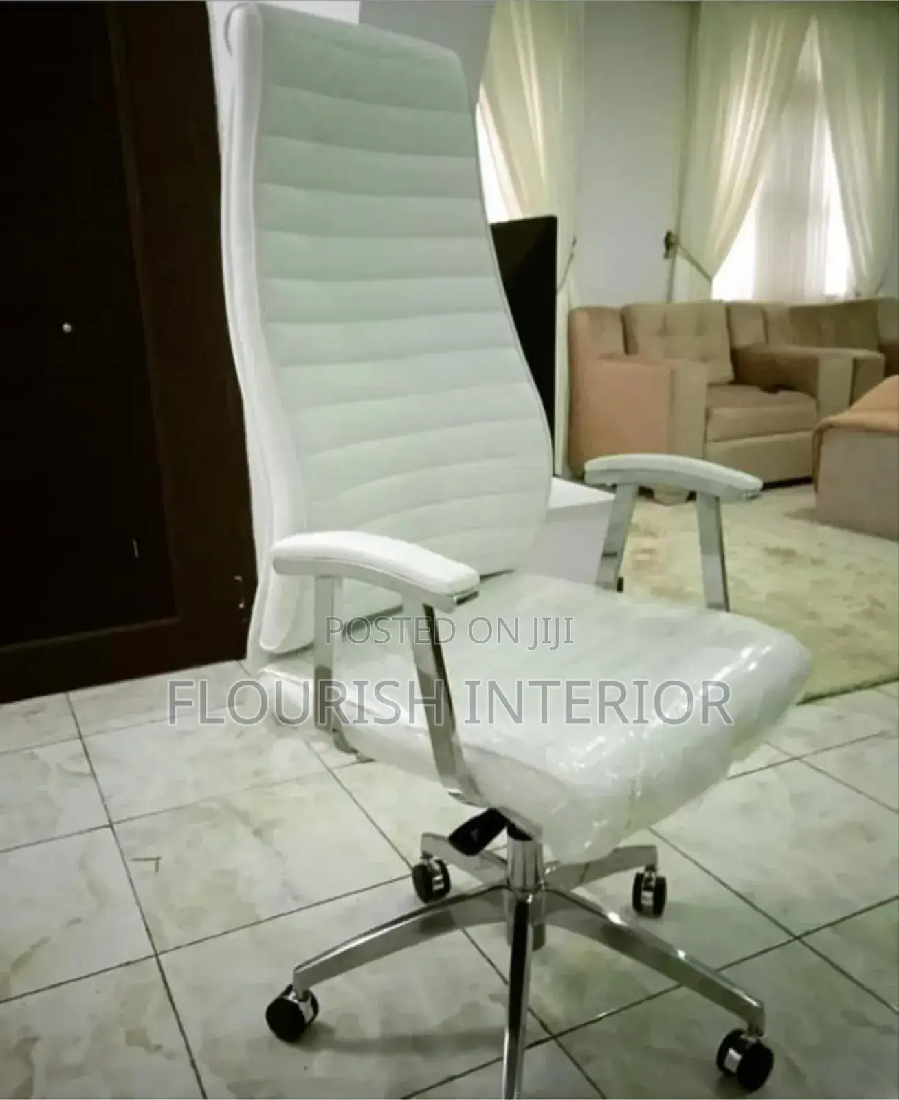 Exexecutive Quality Imported Office Swivel Chair