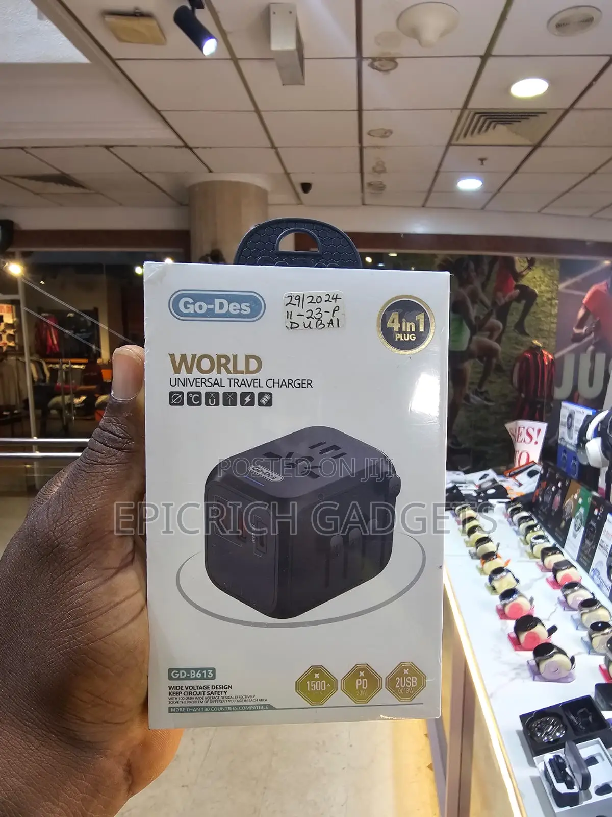 Go-Des Universal Travel Charger/Adaptor