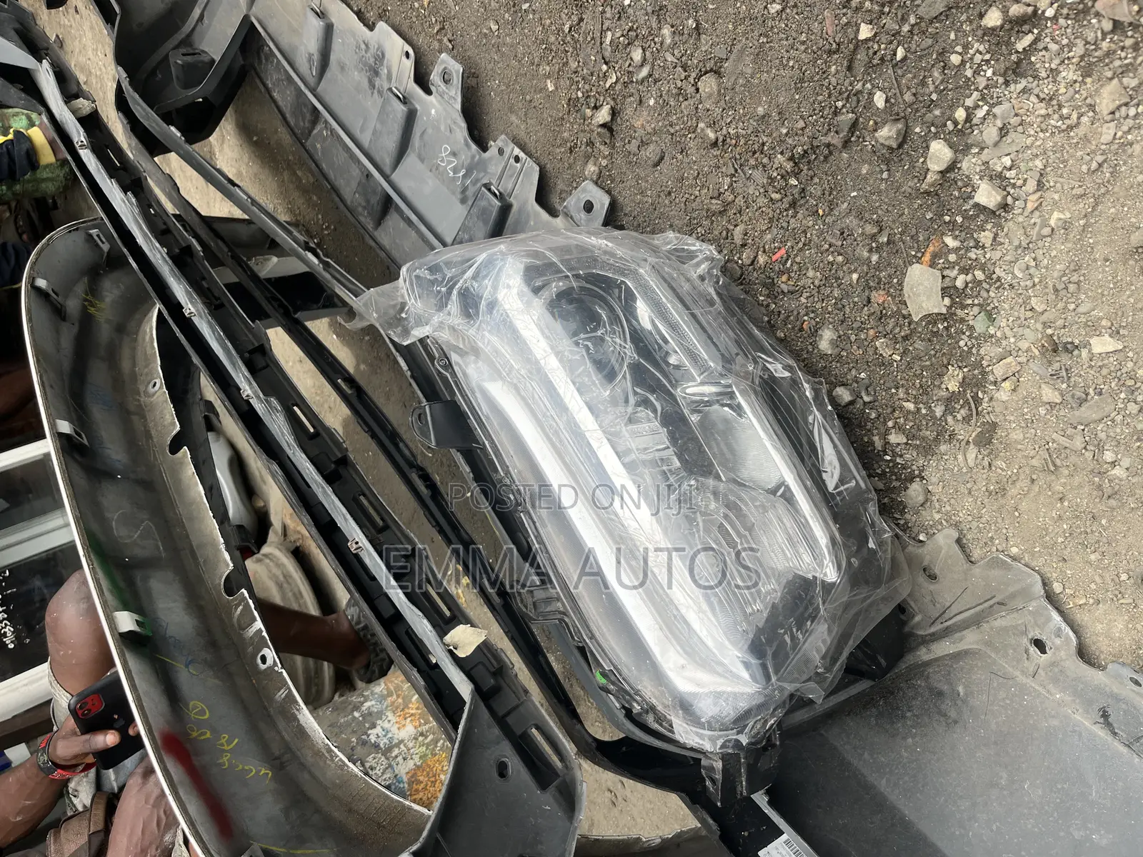 Tacoma 2018 -2020 Short Led Passenger Side Headlamp Available