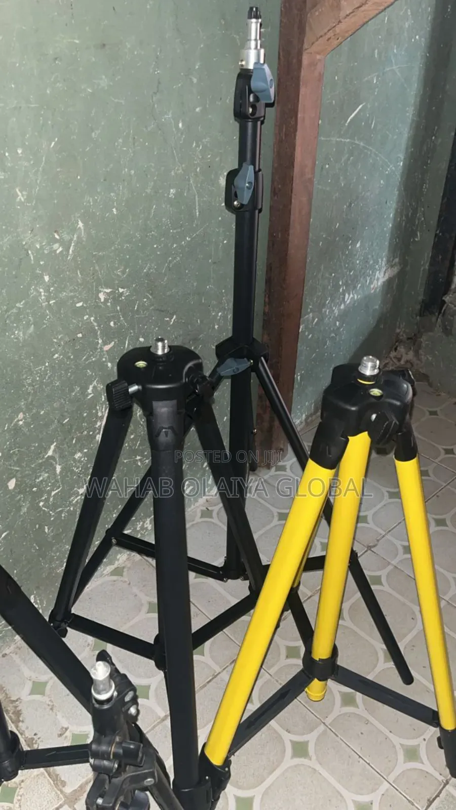 Laser Distance Meter Stands – Adjustable Tripods 1m to 2m