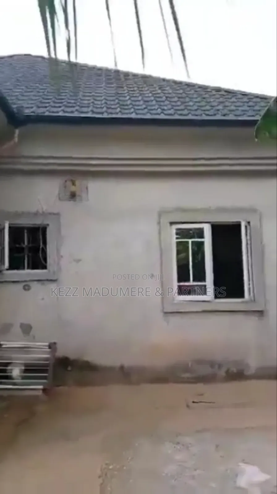 4bdrm Bungalow in By The New Flyover for sale