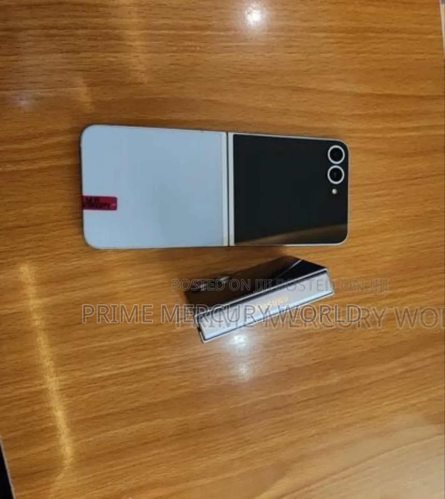Samsung Galaxy Z Flip6 256 GB Gray