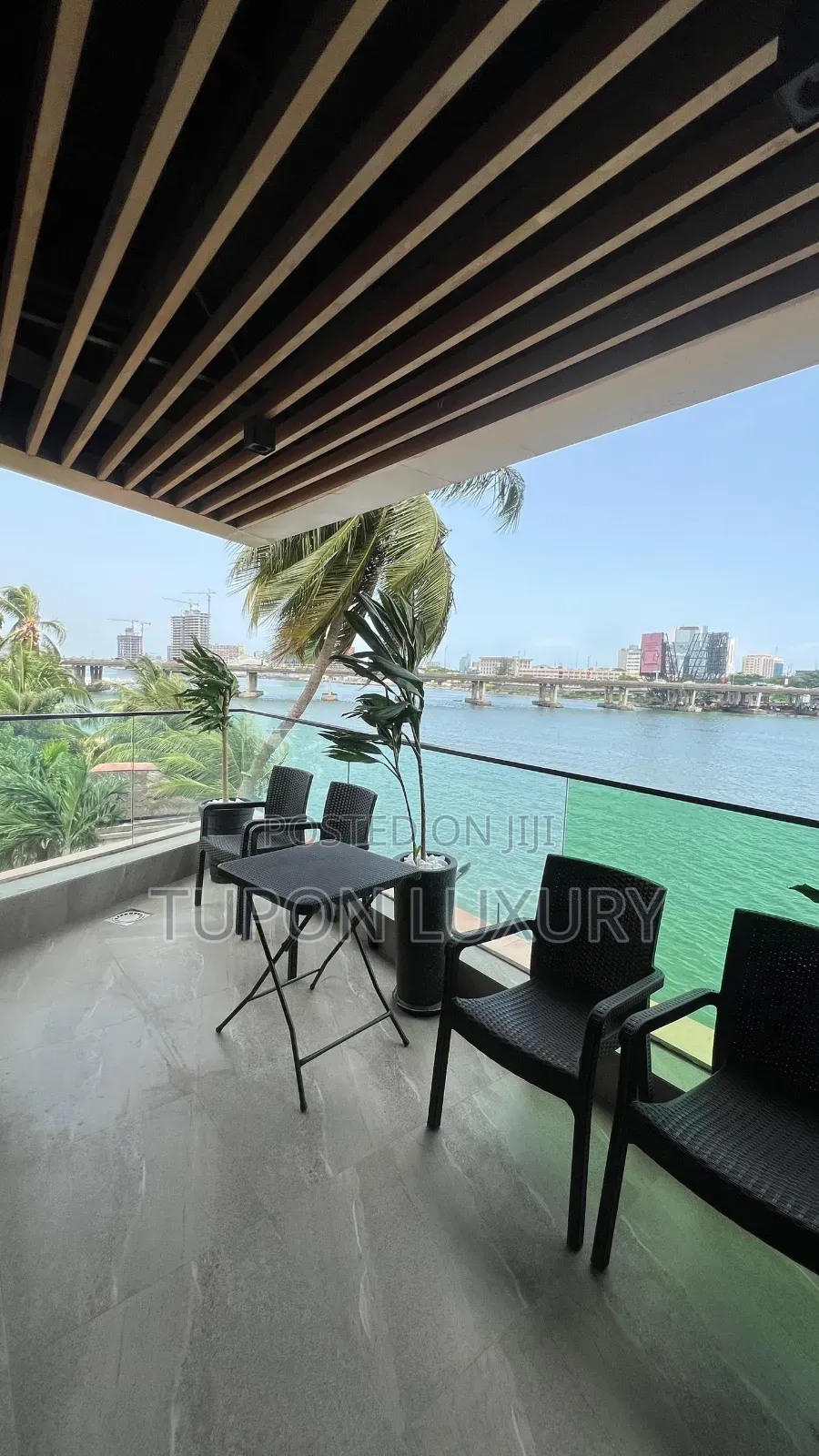 Waterfront 2bedroom in Ikoyi With Access to Jetty