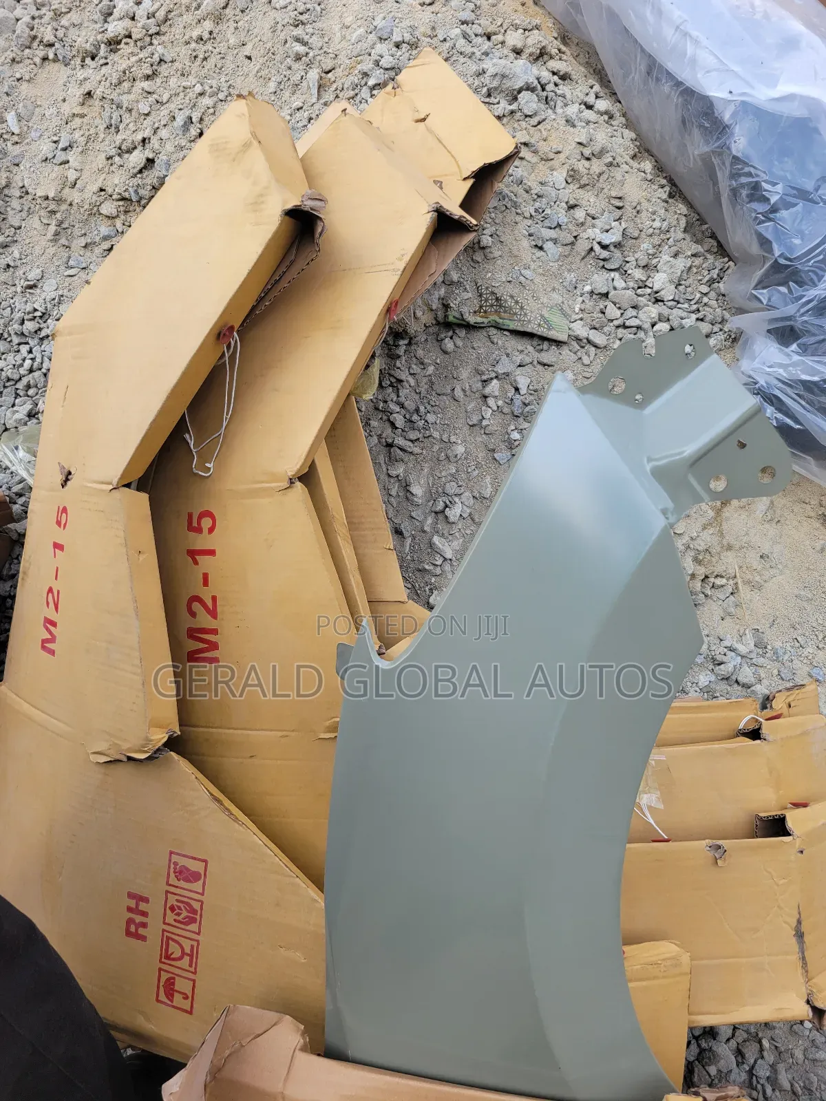 Set Fender Yaris Ia 2016 - On