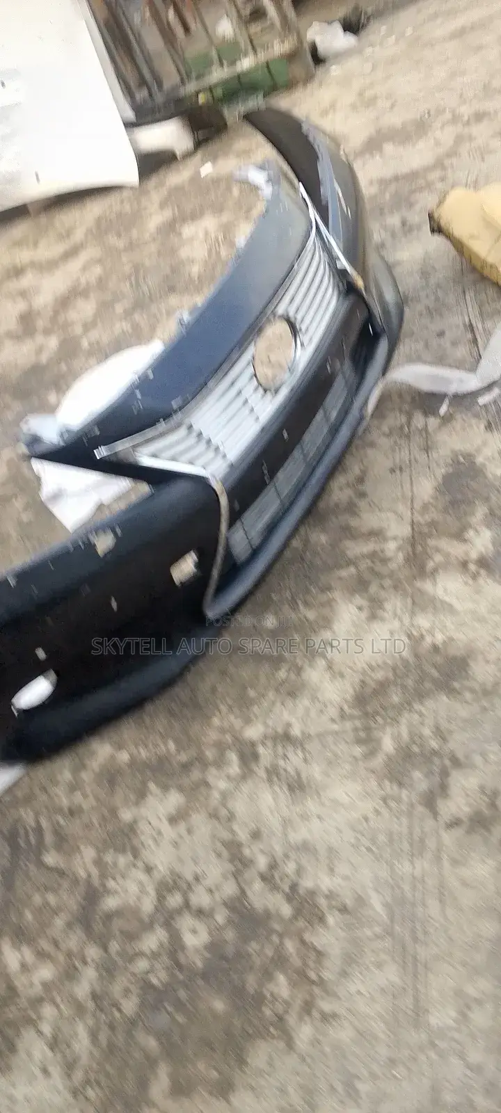 Complete Front Bumper For Lexus Es 2015