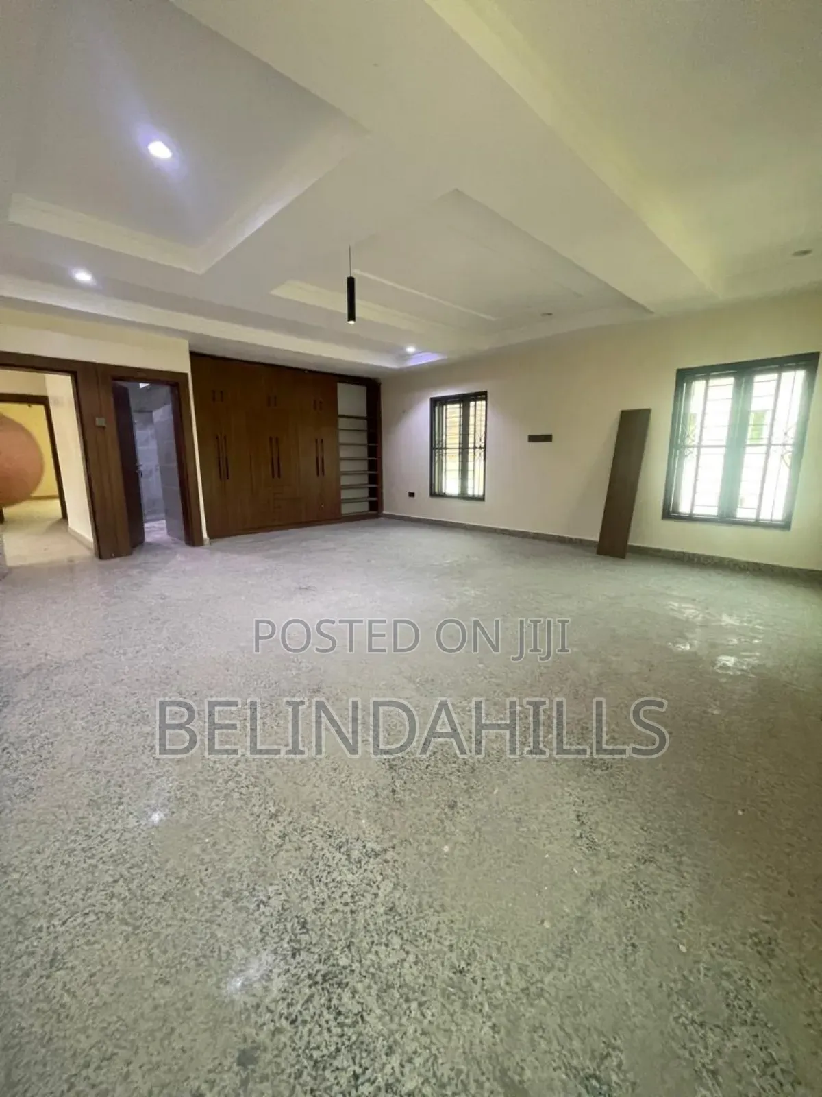 4bdrm Duplex in Life Camp for sale