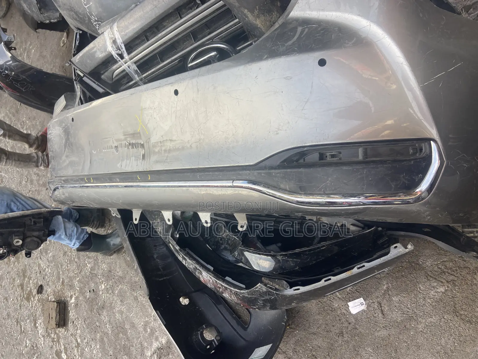 Complete Back Bumper Lexus Es 350 2020 Model
