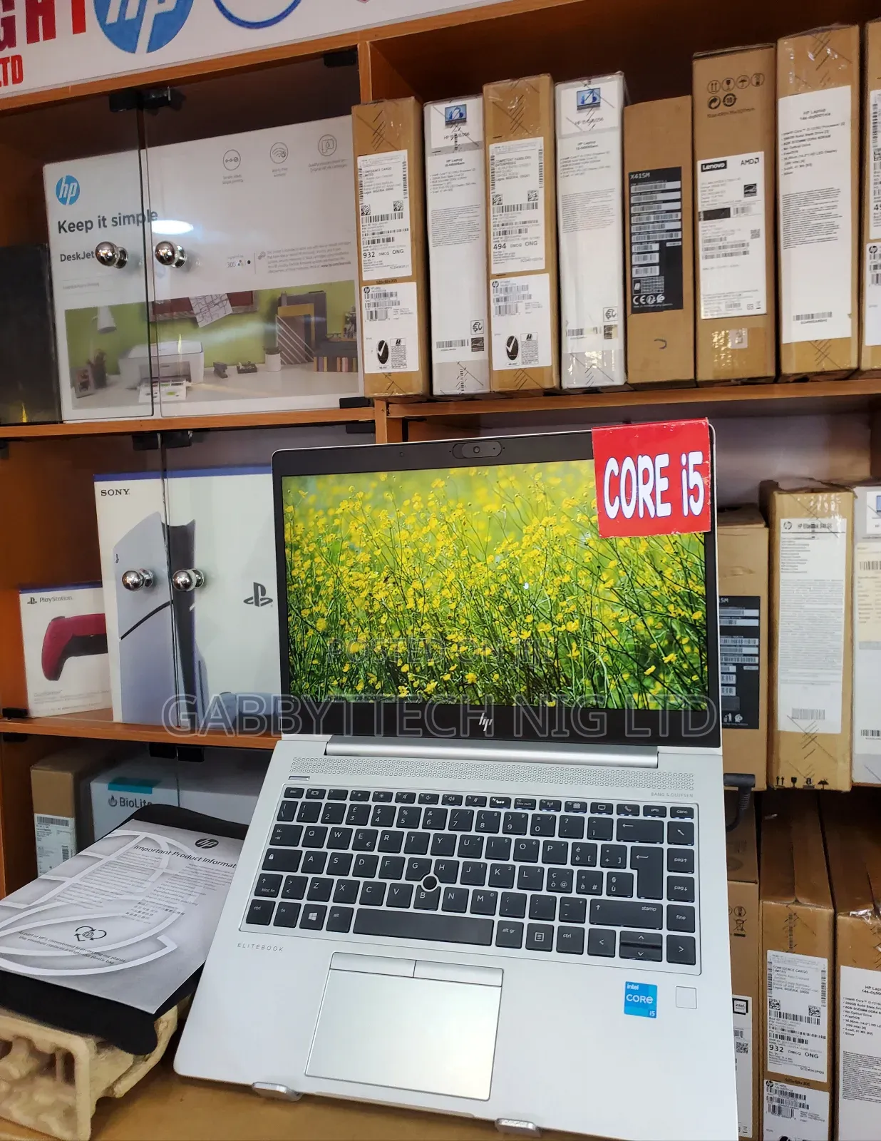 New Laptop HP EliteBook 745 8GB Intel Core I5 SSD 256GB