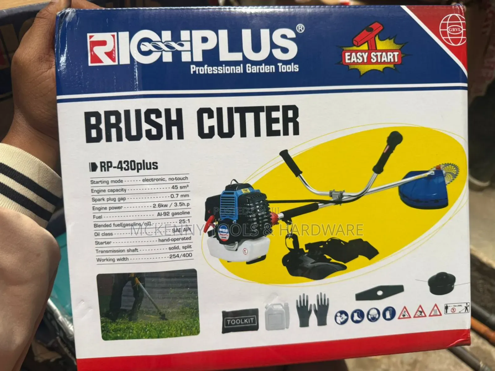Richplus Rp-430plus Brush Cutter, a Gasoline-Powered Garden Tool