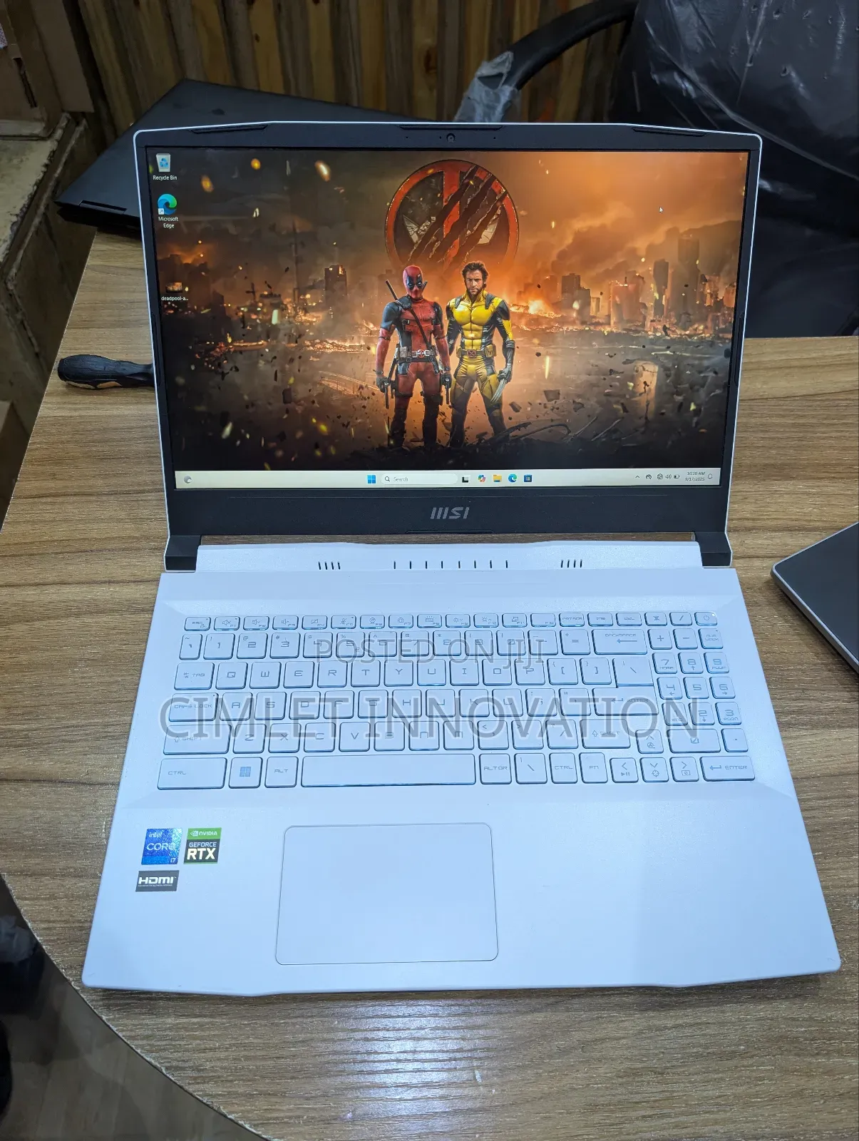 Laptop MSI MSI Sword 15 16GB Intel Core i7 SSD 512GB