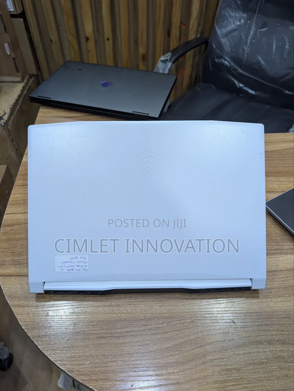 Laptop MSI MSI Sword 15 16GB Intel Core i7 SSD 512GB