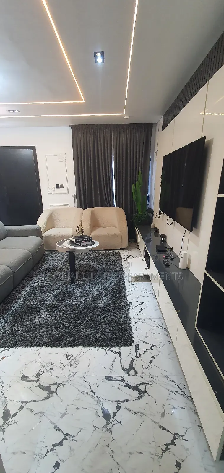 Executive 3 Bedrooms Pinewood Service Apartment on Peter Odili Rd Phc.