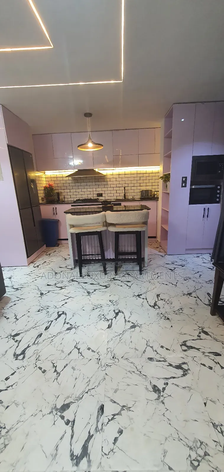 Executive 3 Bedrooms Pinewood Service Apartment on Peter Odili Rd Phc.